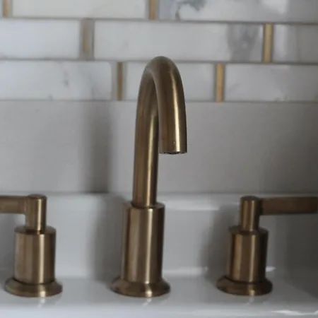 The Fairways, לינה וארוחת בוקר 3*