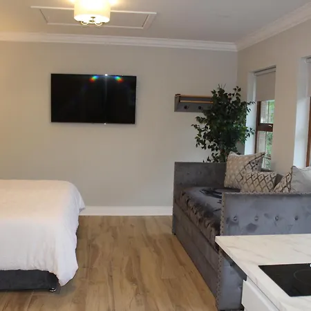 Oda ve Kahvaltı The Fairways, Castleblayney