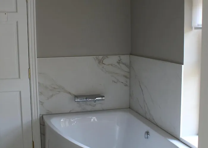 The Fairways, B&B 캐슬블레이니